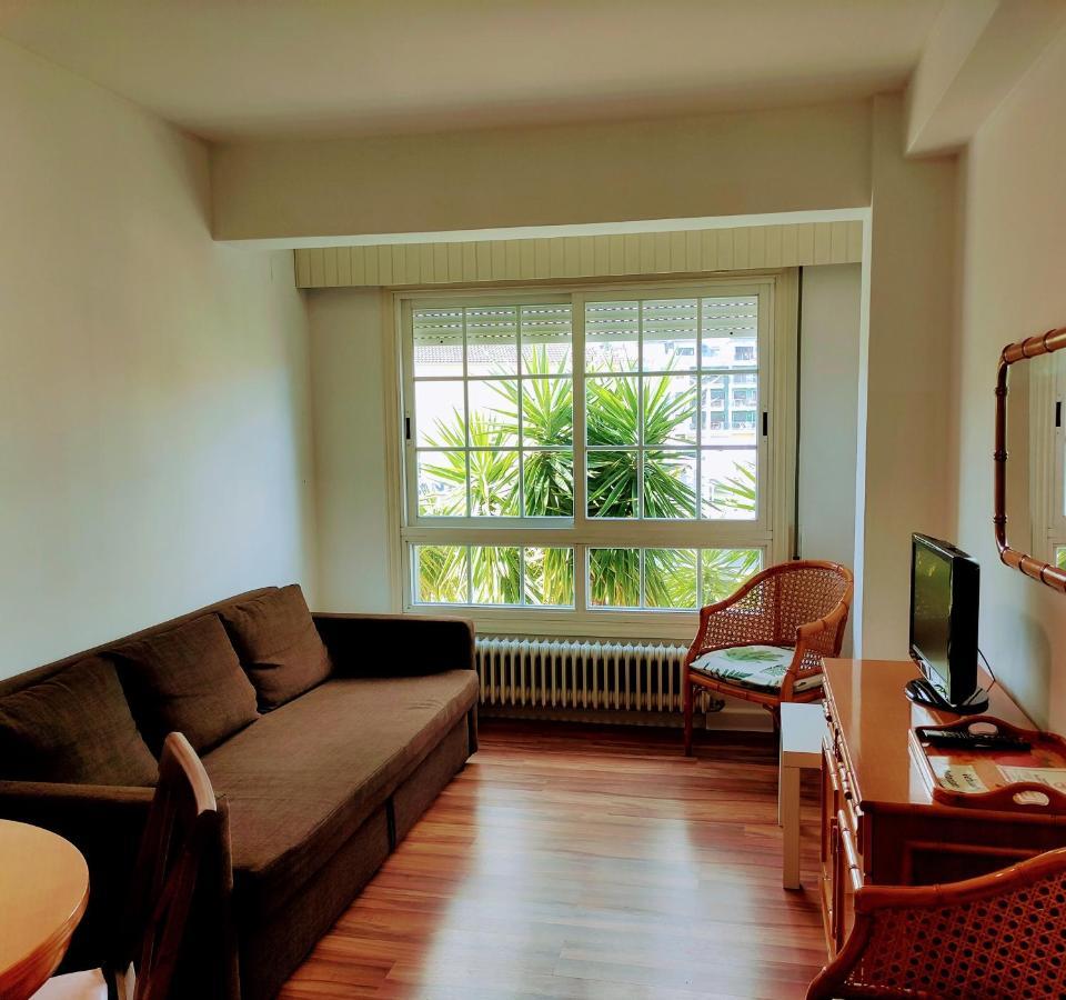 Apartamentos Rotilio 2021 Sanxenxo Bagian luar foto