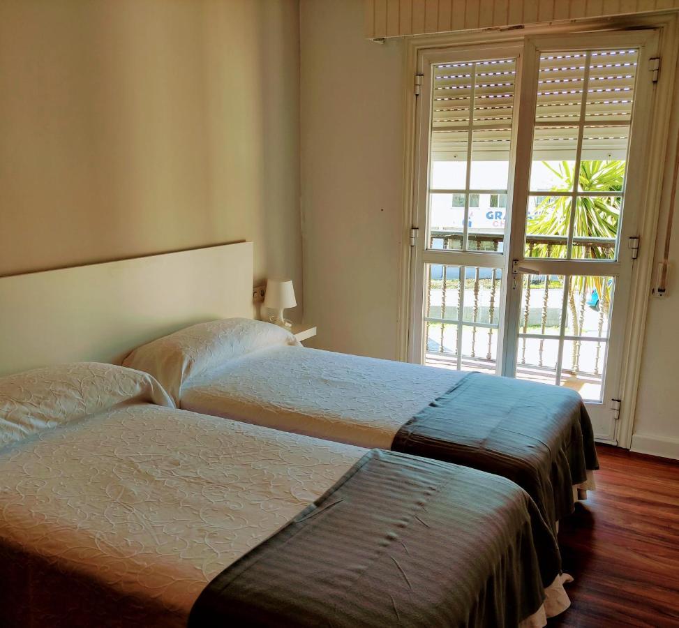 Apartamentos Rotilio 2021 Sanxenxo Bagian luar foto