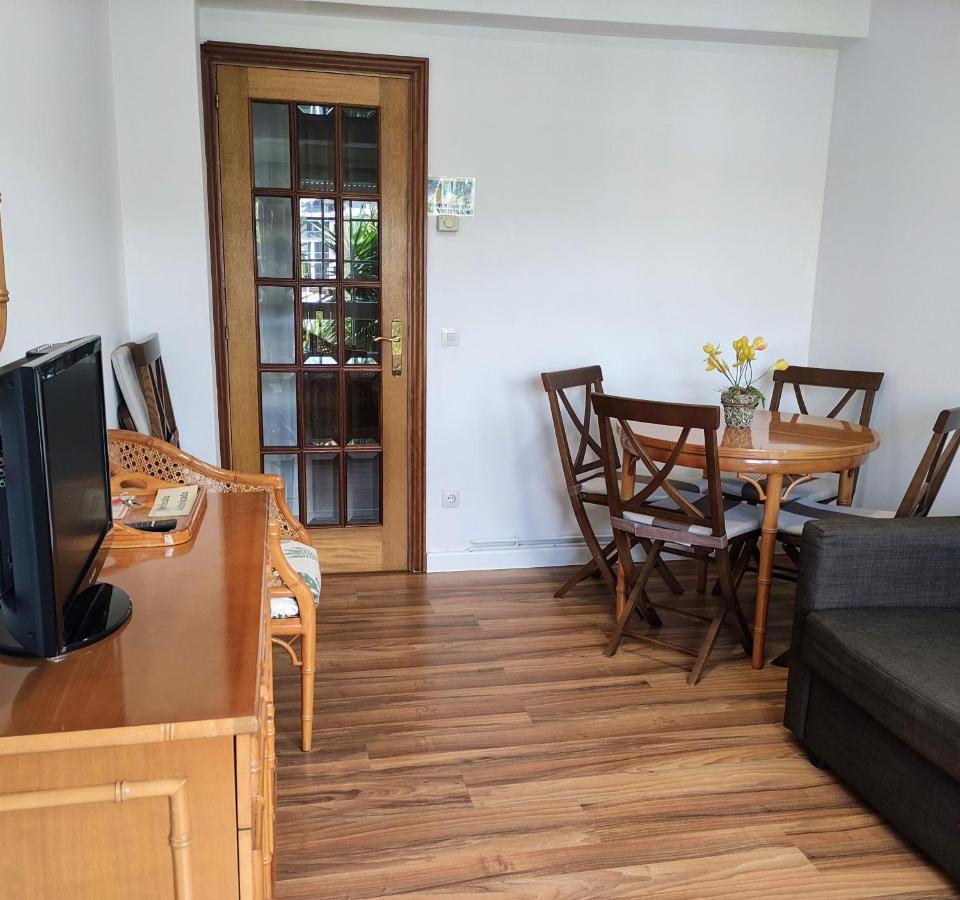 Apartamentos Rotilio 2021 Sanxenxo Bagian luar foto